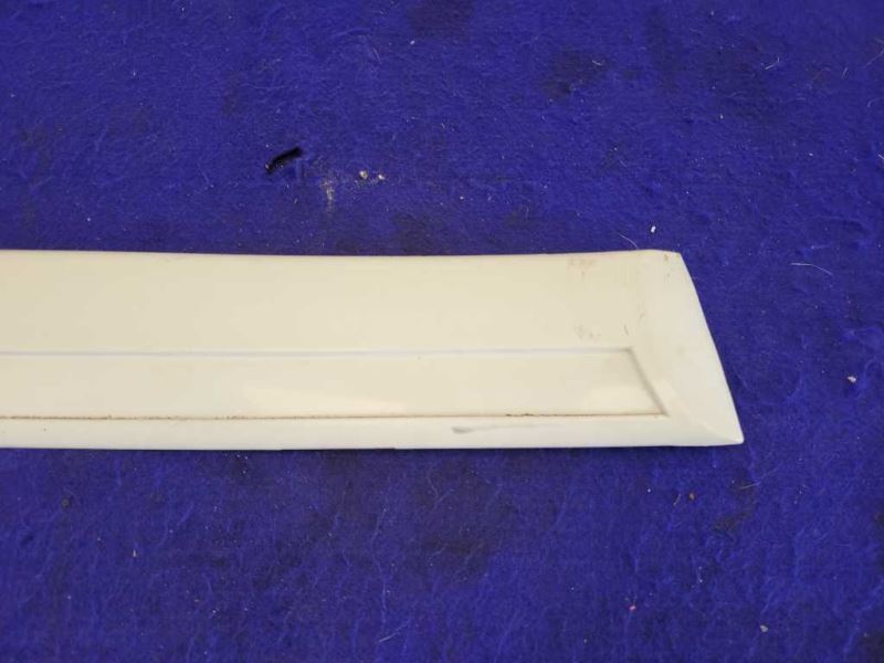 1987-1993 Ford Mustang GT LX 5.0L Driver Left Door Molding Trim Paint White - The Parts Farm