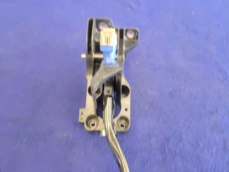 2015-2017 Ford Mustang GT S550 Brake Pedal Box Cage Automatic Transmission 2337 - The Parts Farm