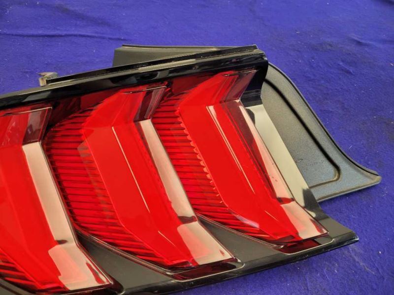 2018-2023 Ford Mustang GT S550 Driver Left LH Tail Light Lamp Brake Lens OEM - The Parts Farm