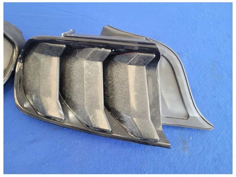 2018-2023 Ford Mustang GT S550 Pair Rear Taillights Lamp Covers Lens 2572 - The Parts Farm