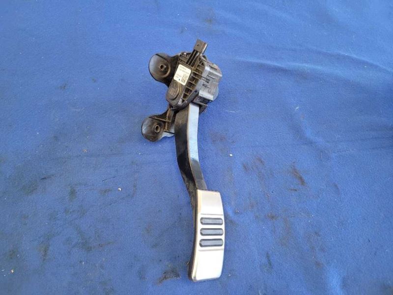 2015-2017 Ford Mustang GT S550 Gas Pedal Assembly Premium - The Parts Farm