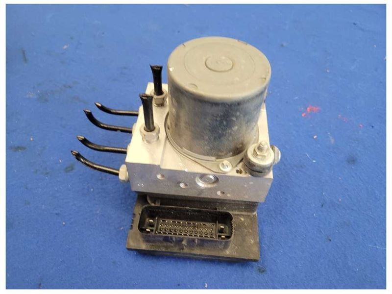 2010-2015 Chevrolet Camaro SS ABS Module Anti-Lock Brake System 2588 - The Parts Farm