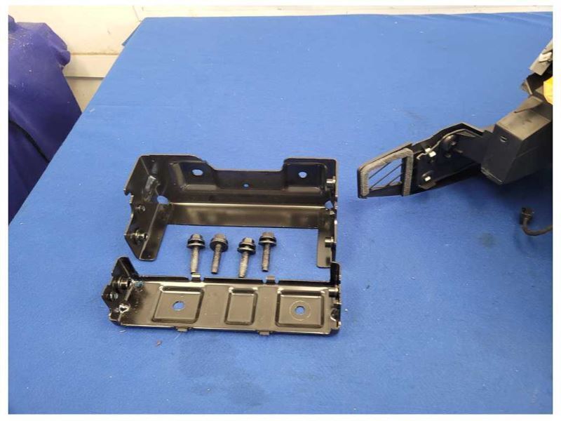 2018-2020 Ford F150 F-150 Pickup Truck Roush Center Console Safe Floor 2612 - The Parts Farm