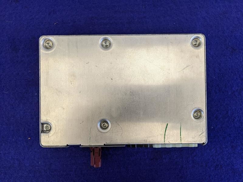 2013-2015 Chevrolet Camaro SS Chassis ECM Communication Center Onstar UE1 - The Parts Farm