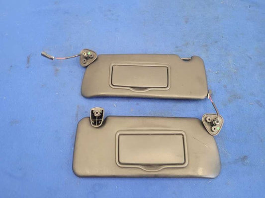 2003-2006 Chevrolet SSR Pickup Truck Front Pair Sun Visors Shade 2432 - The Parts Farm