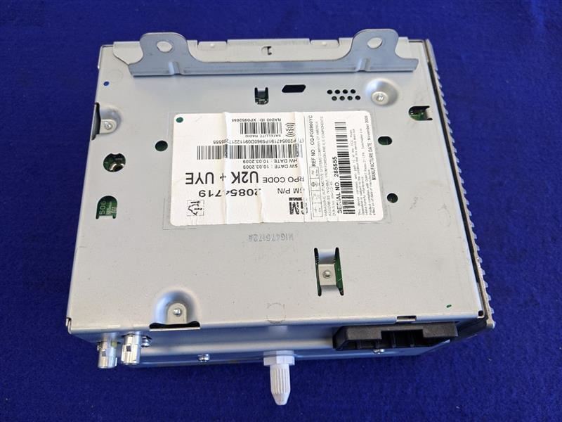 2010-2011 Chevrolet Camaro SS Audio Radio Receiver AM FM XM CD MP3 Uye - The Parts Farm