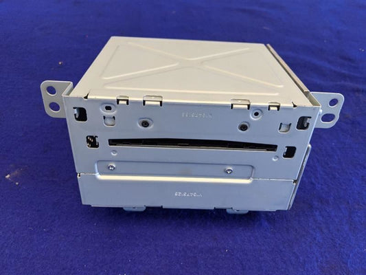 2010-2011 Chevrolet Camaro SS Audio Radio Receiver AM-FM-XM-CD-MP3 Opt Uye - The Parts Farm