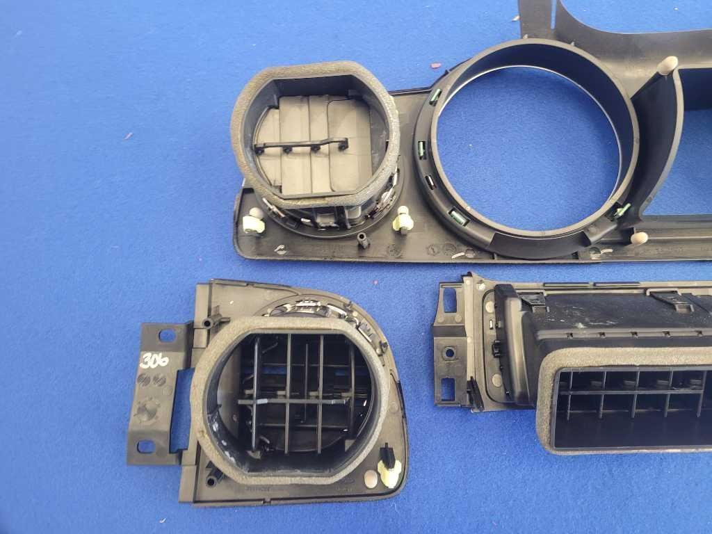 2011-2014 Ford Mustang GT GT500 S197 Dash Trim Kit Vent Panel Cover 2634 - The Parts Farm