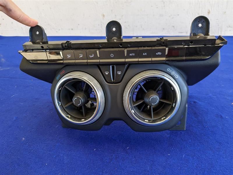 2018-2020 Chevrolet Camaro SS Temperature Control Single Zone Opt C68 - The Parts Farm