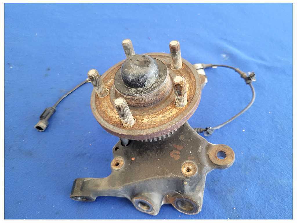 2018-2023 Ford Mustang GT S550 Driver Front Spindle Knuckle Hub 2571 - The Parts Farm