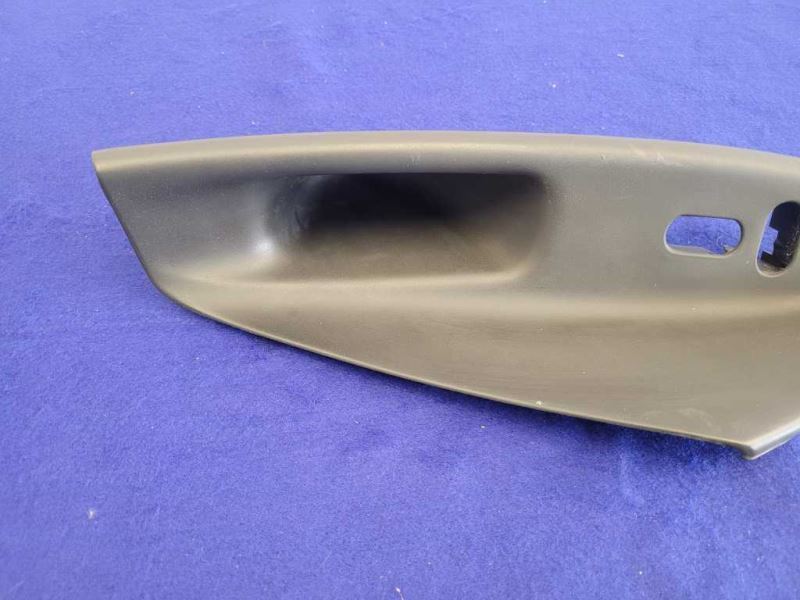 1999-2004 Ford Mustang Cobra SVT DOHC 4.6L Passenger Front Door Cup 2230 - The Parts Farm
