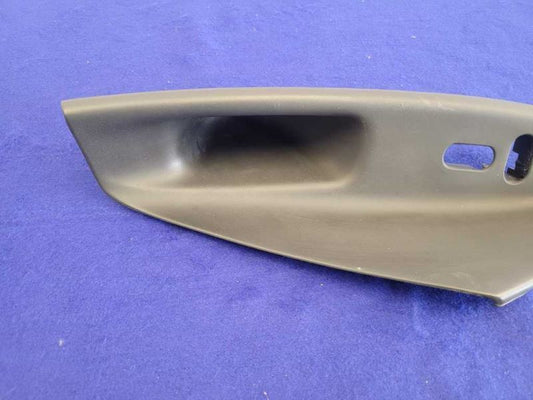 1999-2004 Ford Mustang Cobra SVT DOHC 4.6L Passenger Front Door Cup 2230