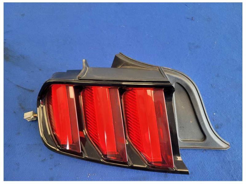 2015-2017 Ford Mustang GT S550 Driver LH Rear Taillight Brake Light 2596 - The Parts Farm