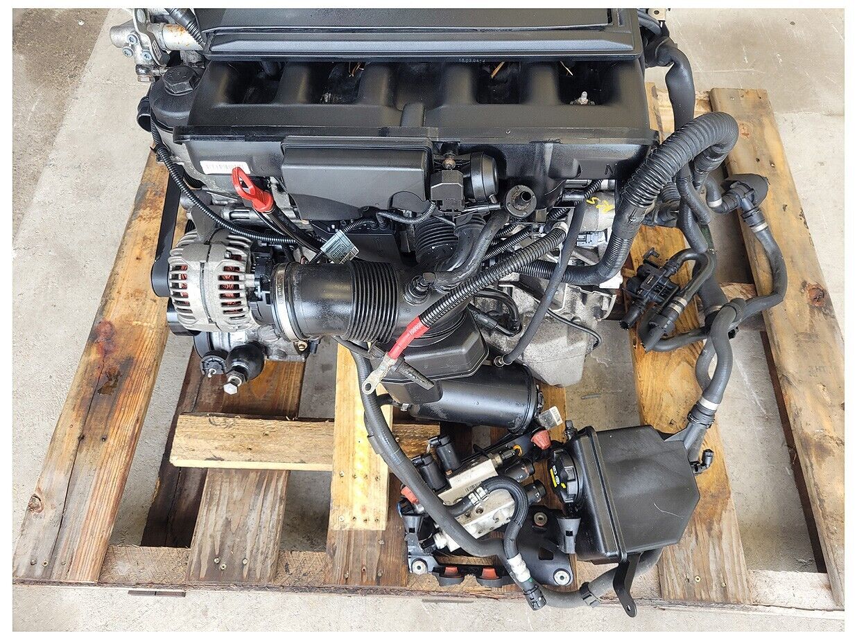 2004-2005 BMW 525i E61 Engine Swap Kit 6 Cylinder 2.5L 192hp 1656 - The Parts Farm