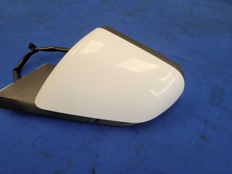 2015-2020 Ford Mustang GT S550 Driver Rear View Mirror BLIS Puddle Paint YZ 2502 - The Parts Farm