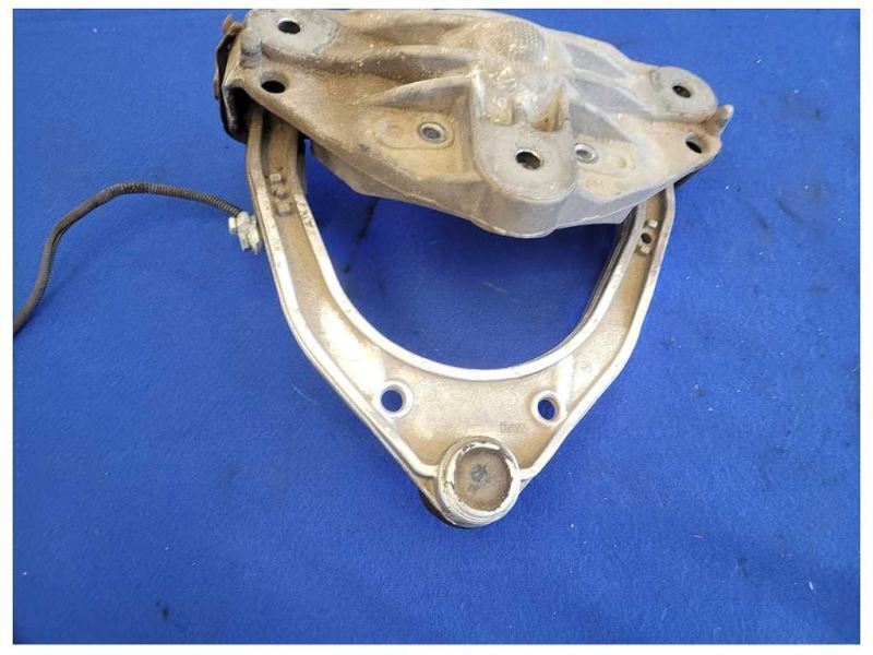 2004-2006 Porsche Cayenne Turbo 4.5L Passenger Front Control Arm 2137 - The Parts Farm