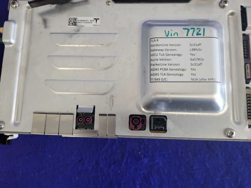 2017 2018 2019 2020 Tesla Model 3 Standard Plus Media Control Module - The Parts Farm