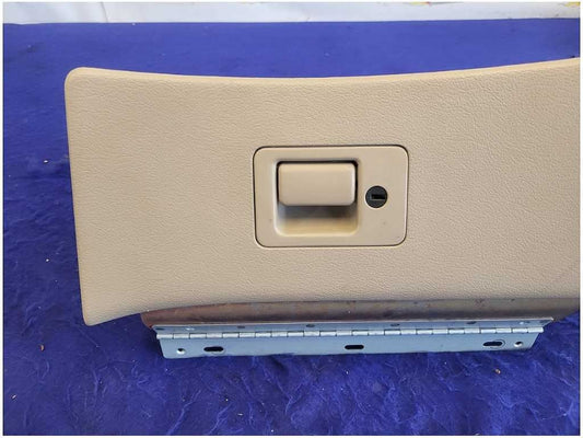 19992004 Ford Mustang GT Convertible Glove Box Passenger Dash Storage 2690