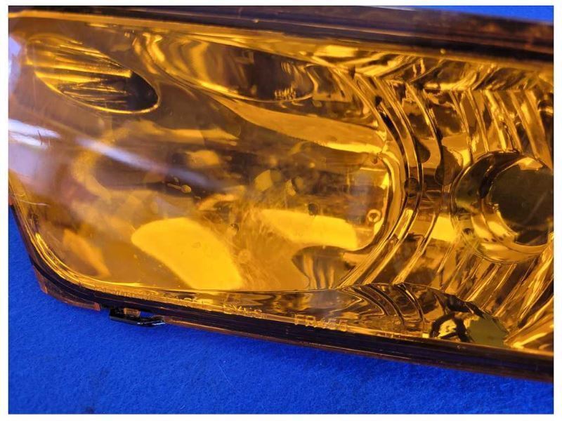 2005-2009 Ford Mustang GT Driver LH Front Turn Signal Amber Parking Light 2585 - The Parts Farm