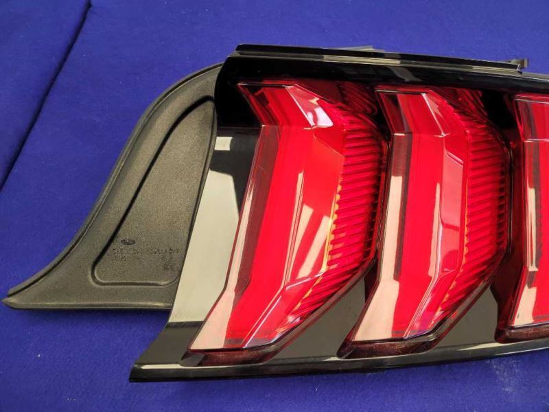 2018-2023 Ford Mustang GT S550 Passenger Right Taillight Lamp Brake Lens 2287 - The Parts Farm