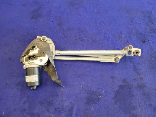 2014-2017 Chevrolet SS Sedan 6.2L Windshield Wiper Motor Linkage 2350 - The Parts Farm