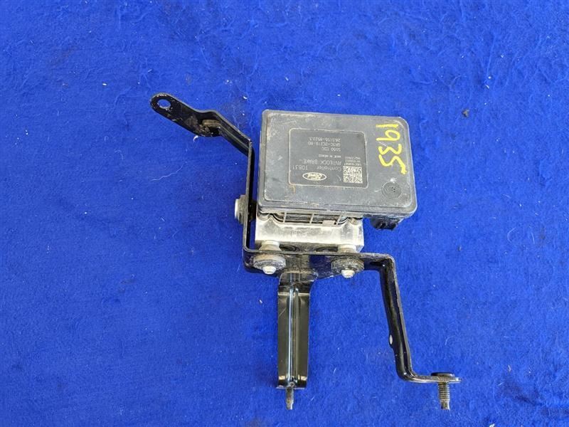 2016 Ford Mustang GT S550 ABS Module Anti-Lock Brakes Calipers System - The Parts Farm
