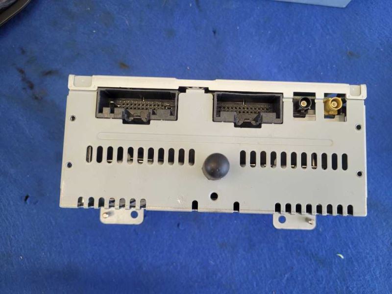 2017 Ford Mustang GT S550 Sync 2 Receiver Non Nav CD Slot Heat Cool Seats 2632 - The Parts Farm