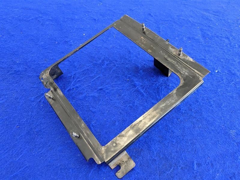 2014 Audi R8 V10 Plus Coupe Bracket ECU Driver Passenger Pair 2136 - The Parts Farm