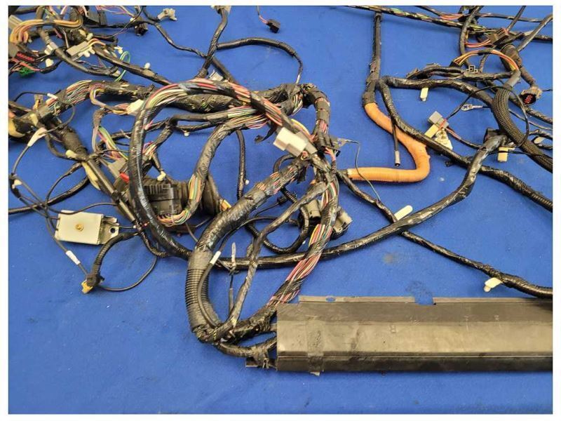 2003-2004 Mercury Marauder 4.6L 4v Body Harness Wire Plug *Broken* 2534 - The Parts Farm