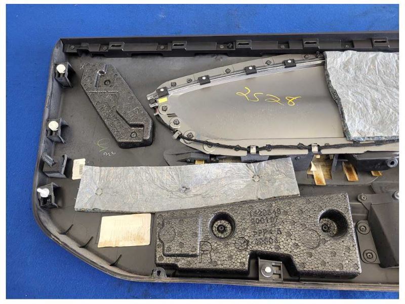 2010-2015 Chevrolet Camaro SS Passenger Front Coupe Door Panel Gray Insert 2528 - The Parts Farm