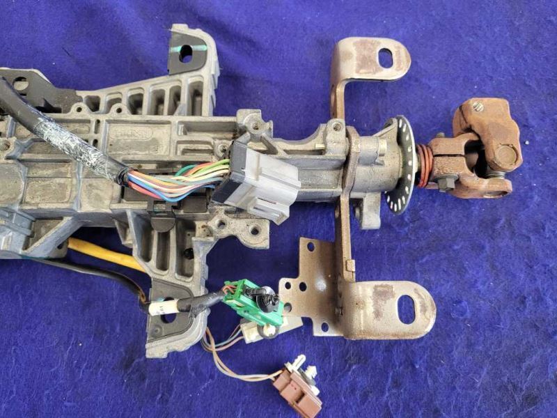 2003-2004 Ford Mustang Cobra SVT DOHC 4.6L Steering Column Clock Spring Tilt Key - The Parts Farm