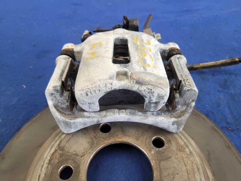 2005-2009 Ford Mustang GT 4.6L Saleen Passenger Rear Brake Caliper Rotor 2453 - The Parts Farm