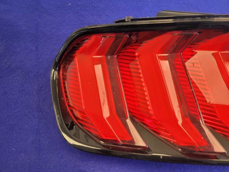 2018-2023 Ford Mustang GT S550 Driver Left LH Taillight Lamp Brake Lens OEM 2306 - The Parts Farm