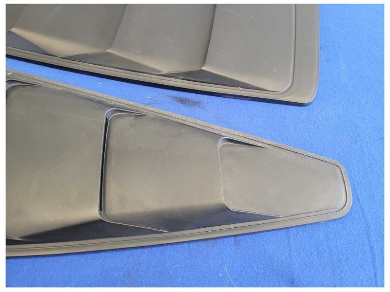 2005-2014 Ford Mustang GT Coupe Pair Side Louvers Window Paint Matte Black 2585 - The Parts Farm