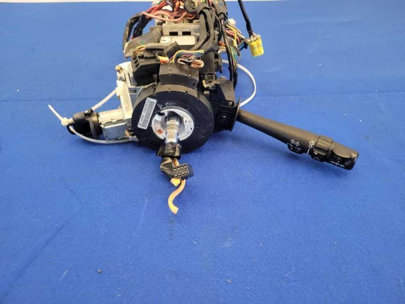 2003-2006 Chevrolet SSR Pickup Truck Steering Column Key Damage 2432 - The Parts Farm