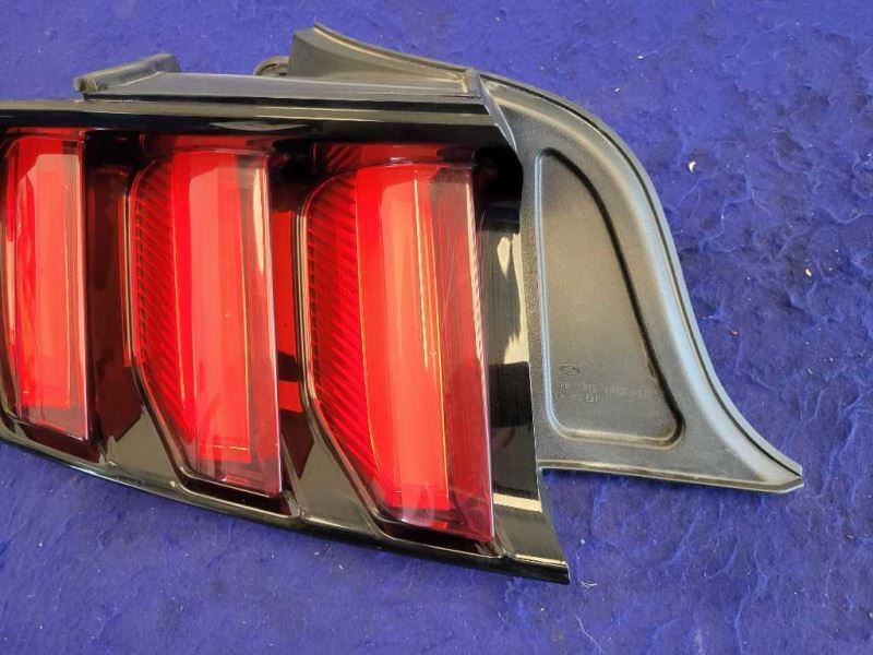 2015-2017 Ford Mustang GT S550 Driver Left Taillight Lamp Brake Lens Light 2373 - The Parts Farm