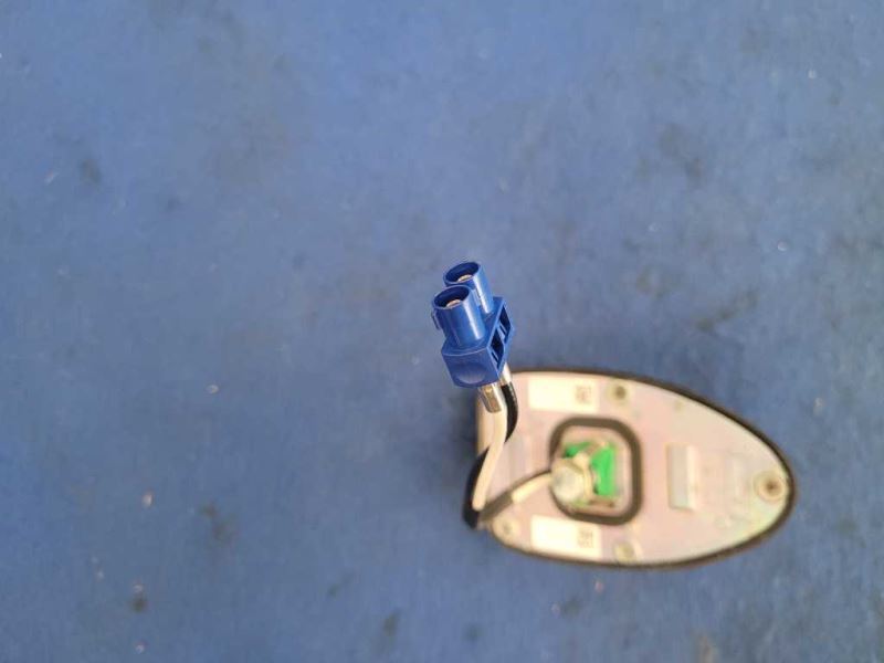 2017-2020 Ford F150 4x4 Pickup Truck Front Antenna Upper Rood Shark Fin 2476 - The Parts Farm