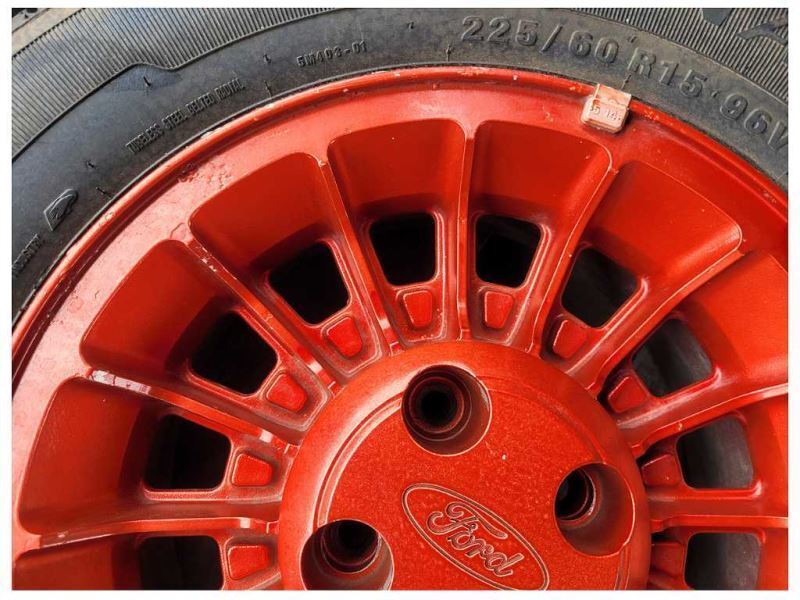 1987-1993 Ford Mustang GT 5.0L Wheel 15x7 Scuffs Tire Paint Red 2299 - The Parts Farm