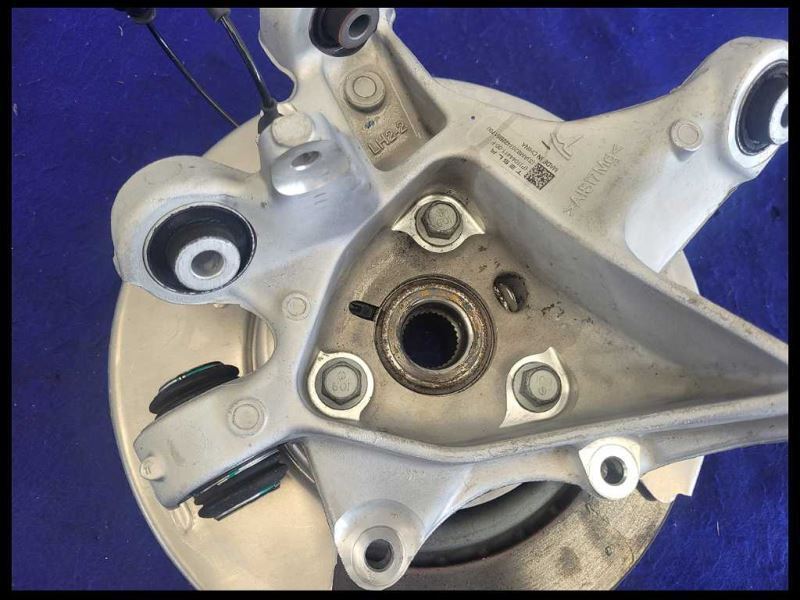2017-2021 Tesla Model 3 Standard Plus Driver Left Rear Spindle Knuckle Hub - The Parts Farm