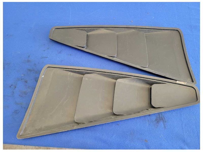 2005-2014 Ford Mustang GT Coupe Pair Side Louvers Window Paint Matte Black 2585 - The Parts Farm