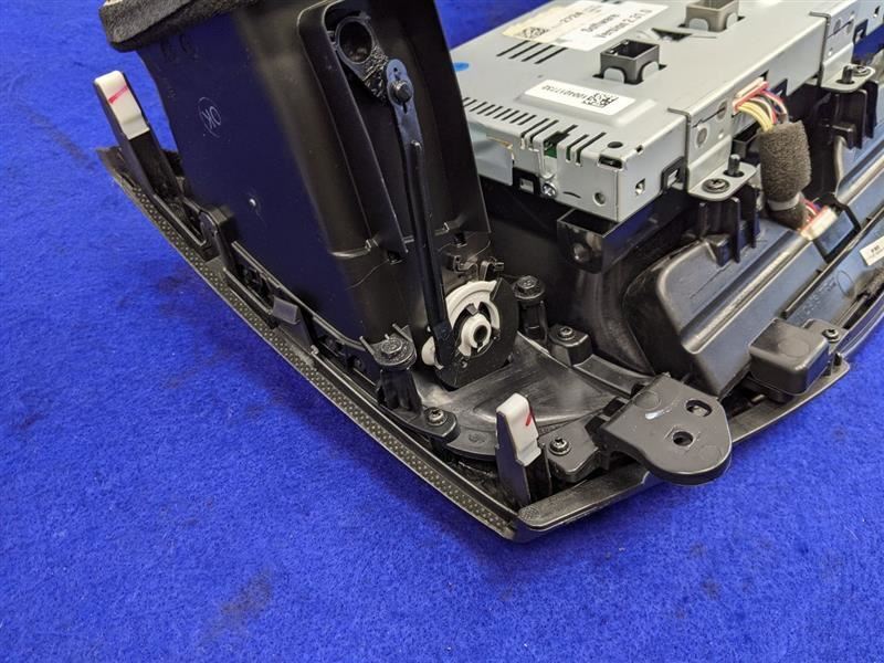 2015-2017 Chevrolet Caprice Audio Equipment Radio Control Panel ID 92272724 - The Parts Farm