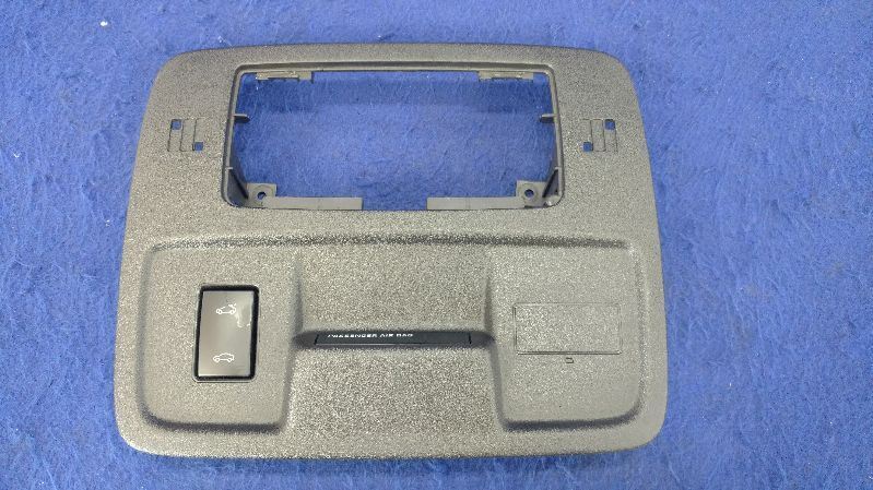 2014 2015 Chevy Camaro Front Center Roof Console Sunroof Garage Door Toggles NTO - The Parts Farm