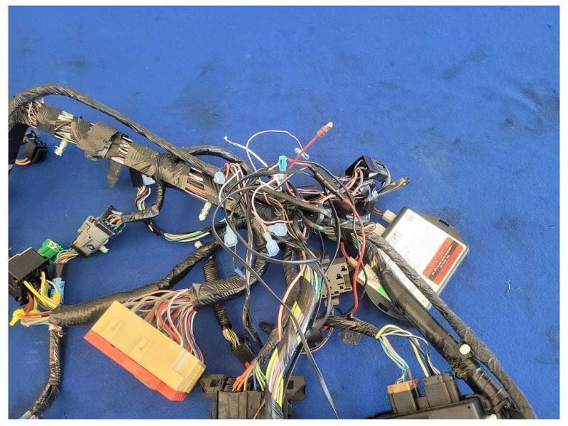 2003 Ford Mustang GT 4.6L Coupe Dash Harness Wire Plug *Cut* 2556 - The Parts Farm