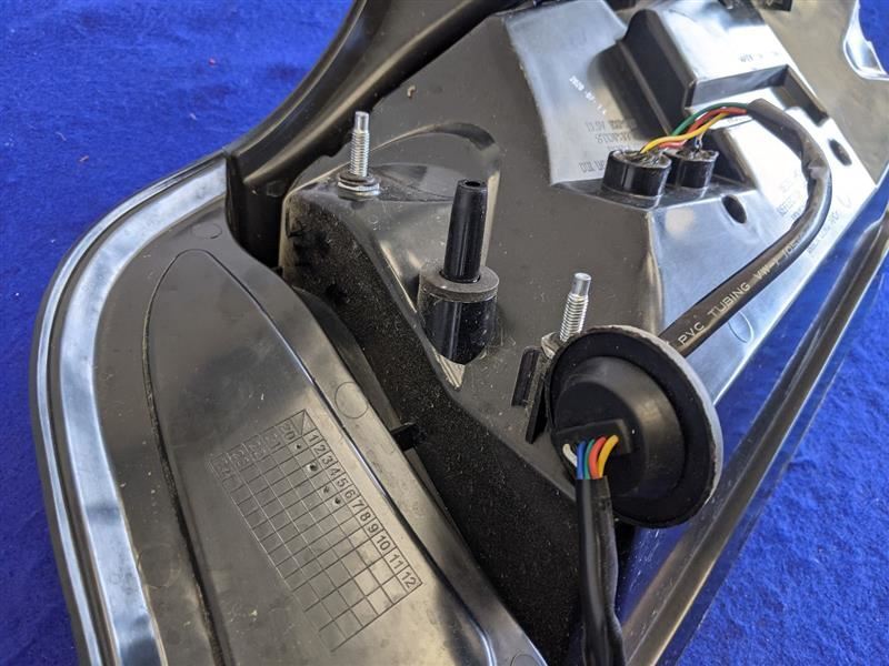 2015-2017 Ford Mustang GT S550 Driver Left Taillight Lamp Brake Lens Tint - The Parts Farm