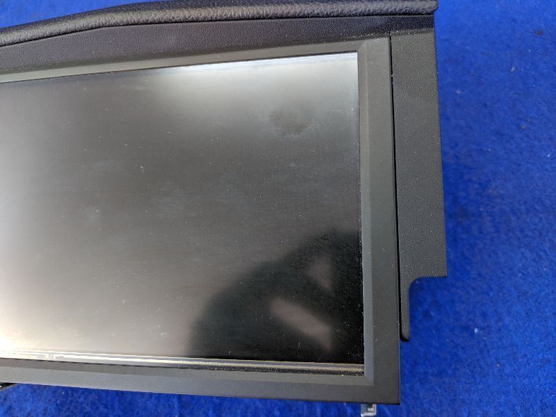 2008-2015 Cadillac SRX Dash Display Screen Information Screen 22809317 OEM - The Parts Farm