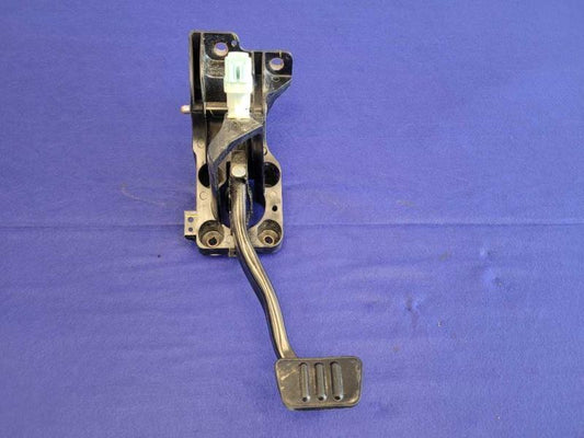 MUSTANG   2021 Pedal Brake/Clutch 93512 - The Parts Farm