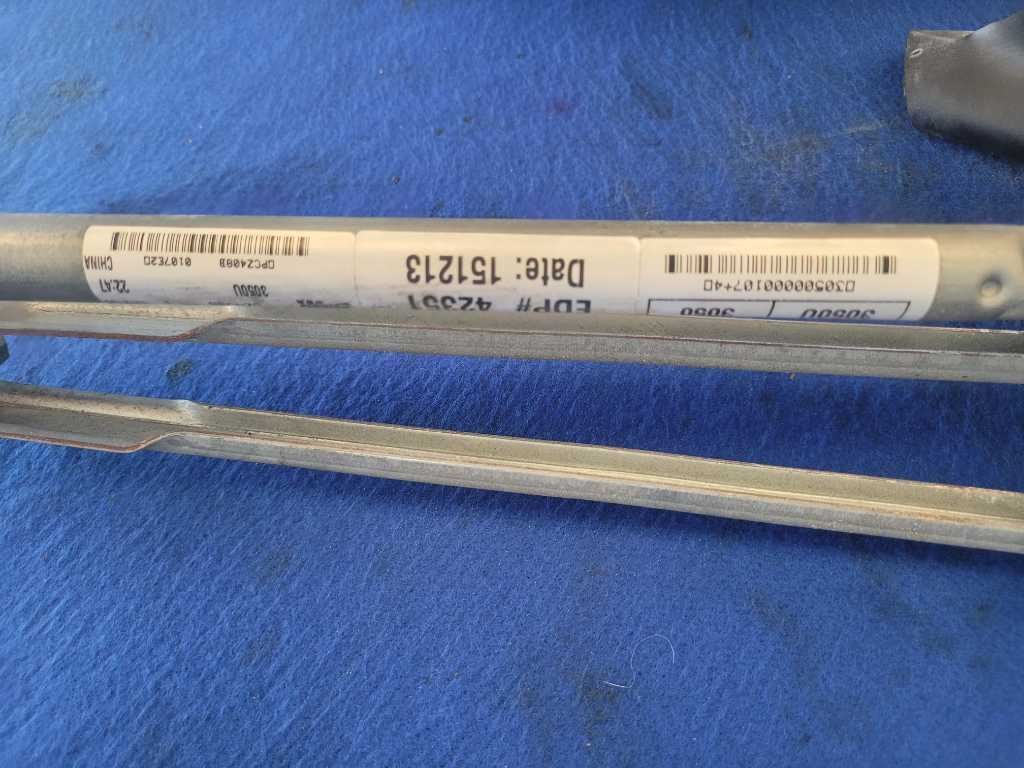 2014-2017 Chevrolet SS 6.2L Sedan Windshield Wiper Motor Linkage Front 2602 - The Parts Farm