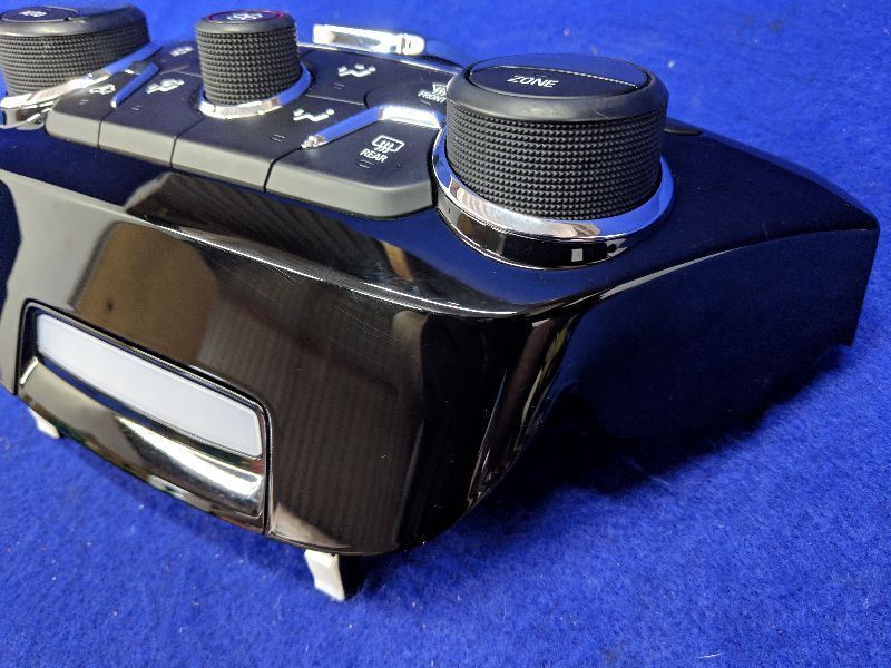 2014-2015 Chevrolet SS Sedan Caprice Climate Control Temperature 92273253 bezel - The Parts Farm