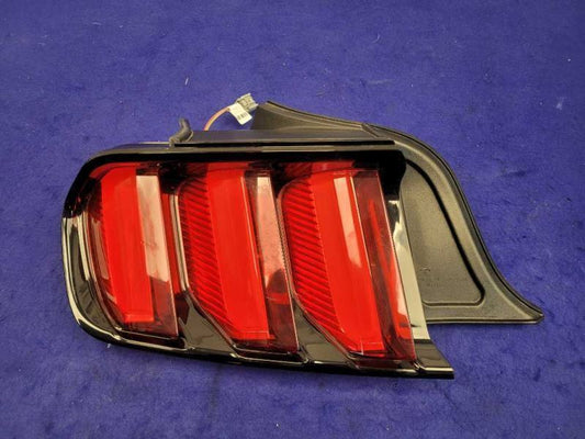 2015-2017 Ford Mustang GT S550 Driver Left LH Taillight Lamp Brake 2282 - The Parts Farm