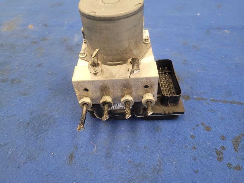 2012-2015 Chevrolet Camaro SS ABS Anti-Lock Brake Module Pump Front Switch 2459 - The Parts Farm